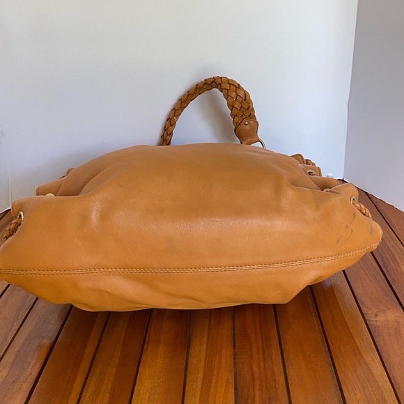 MICHAEL KORS MK COGNAC WHISKEY TAN LEATHER TOTE PURSE SHOULDER BAG DISTRESSED - Picture 6 of 11